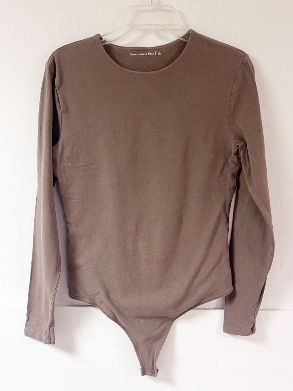 Abercrombie & Fitch Soft Collection Beige Long-Sleeve Bodysuit Snap Closure Sz L